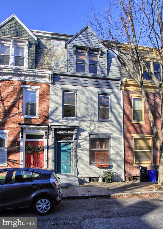 1502 Penn Street - Photo 1