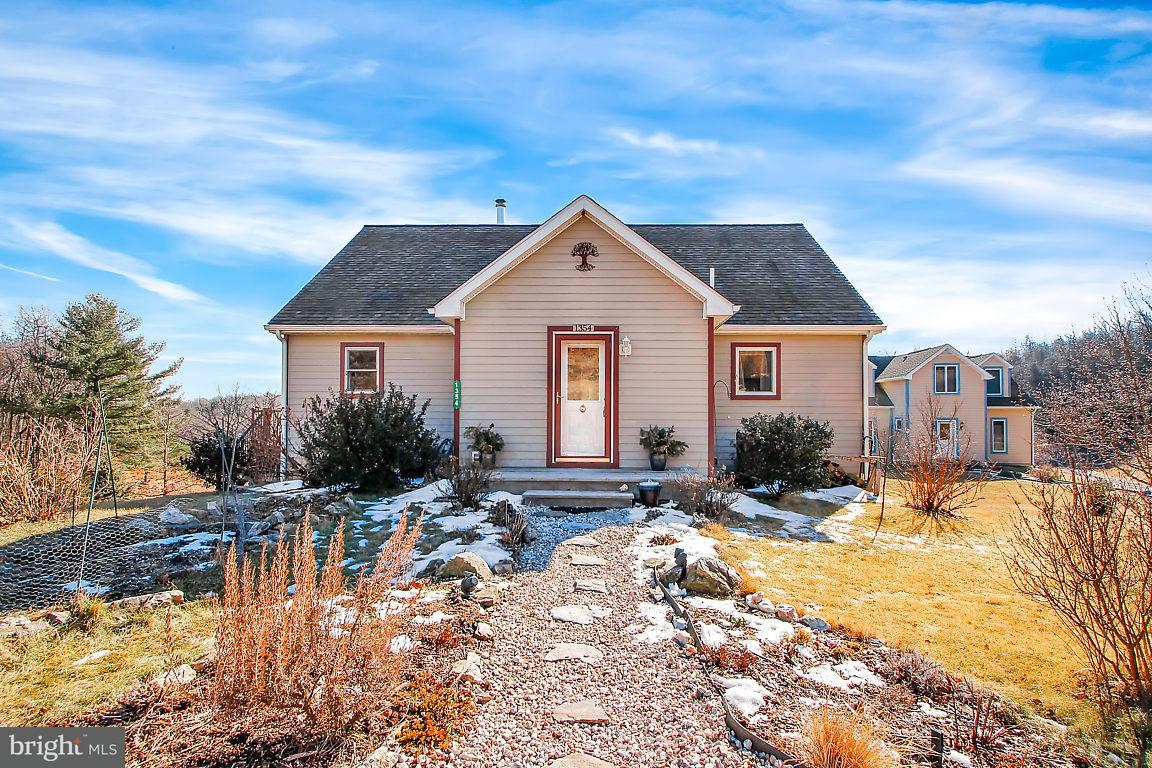 1354 Evergreen Way - Photo 1
