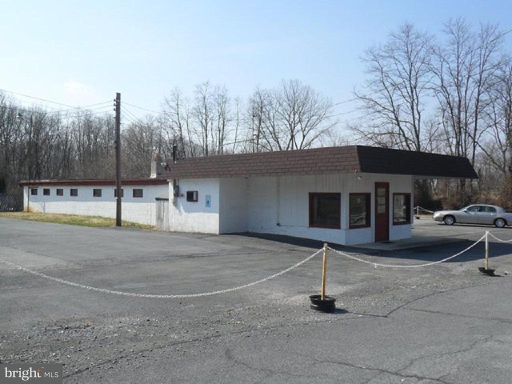 1526 Newville Road - Photo 1