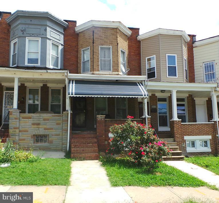 1731 Pulaski Street - Photo 1