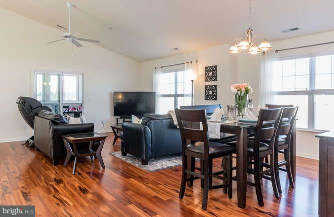18926 Shore Pointe Court - Photo 1