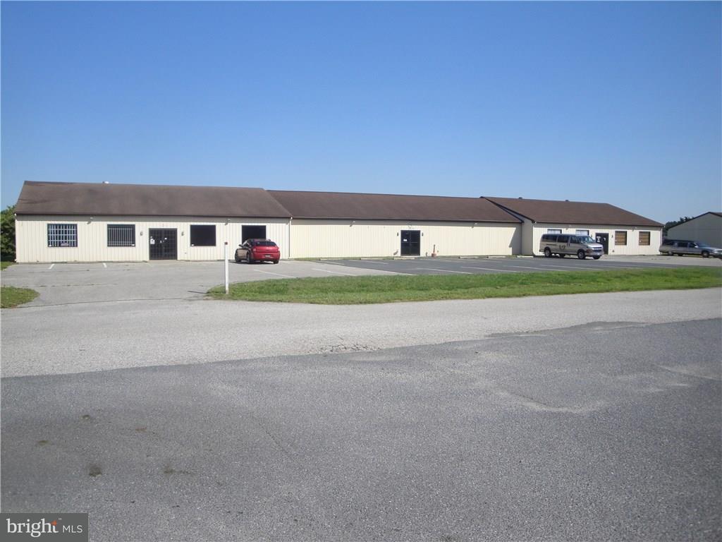 11475 Commercial Lane - Photo 1