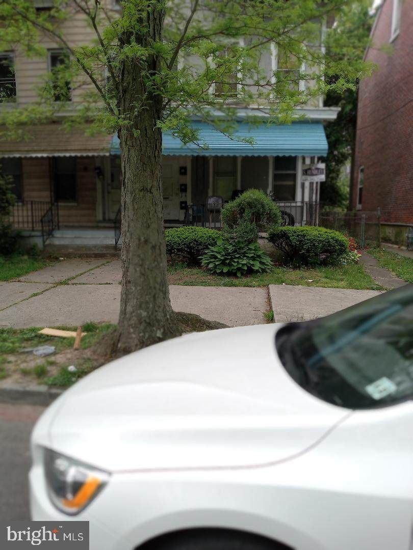 307 Spring Street - Photo 1
