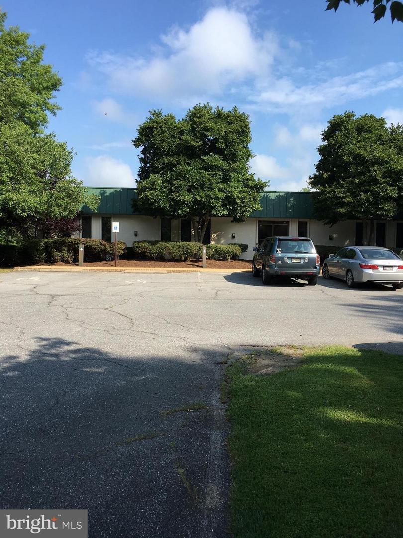2502 Urbana Pike - Photo 1
