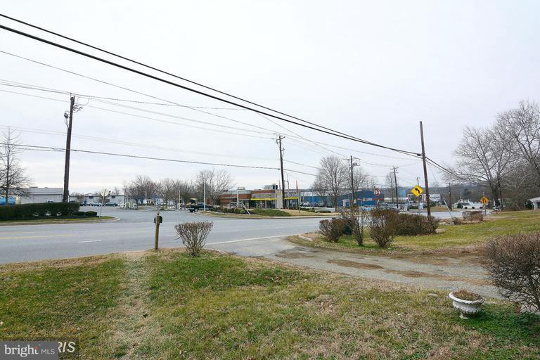 15500 Marlboro Pike - Photo 1
