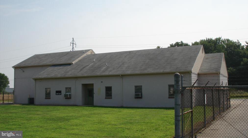 1204 Goodwill Avenue - Photo 1