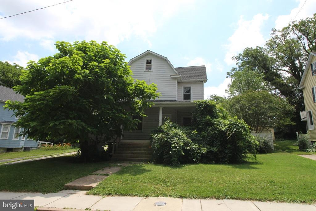 5015 Catalpha Road - Photo 1
