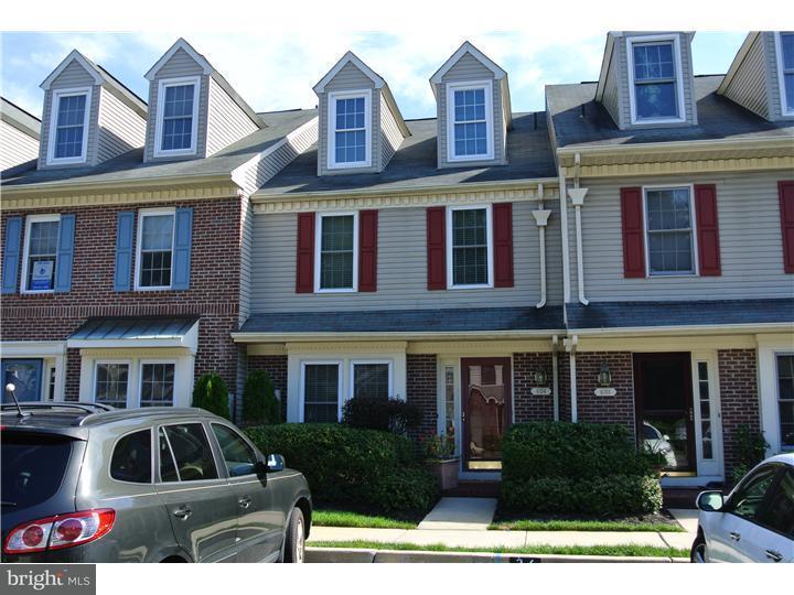 604 Berkshire Way - Photo 1