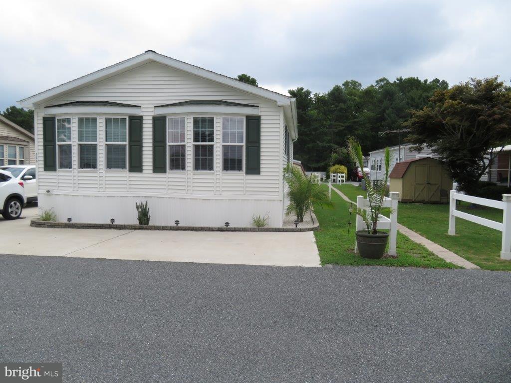 109 Spinnaker Lane Lane - Photo 1