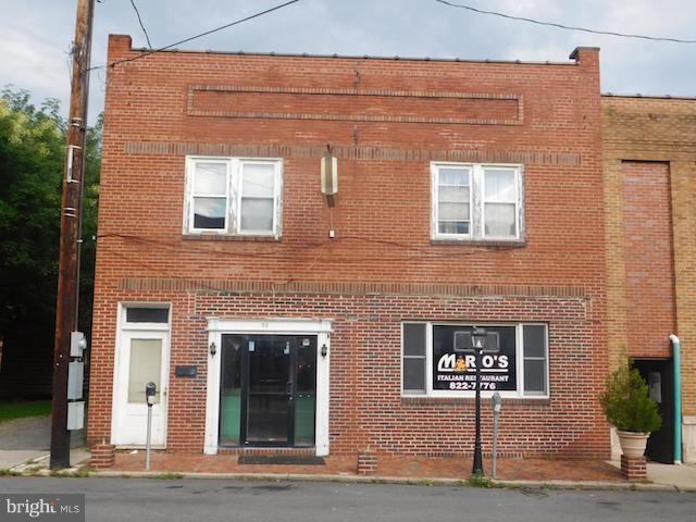 33 High Street - Photo 1