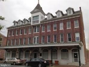 24 N W Front - Photo 1