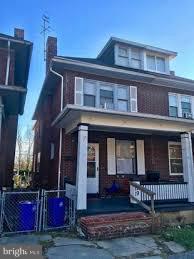 1919 Mulberry - Photo 1