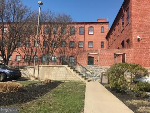 354 Prince Street - Photo 1