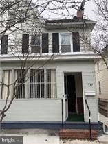 537 Frederick Street - Photo 1