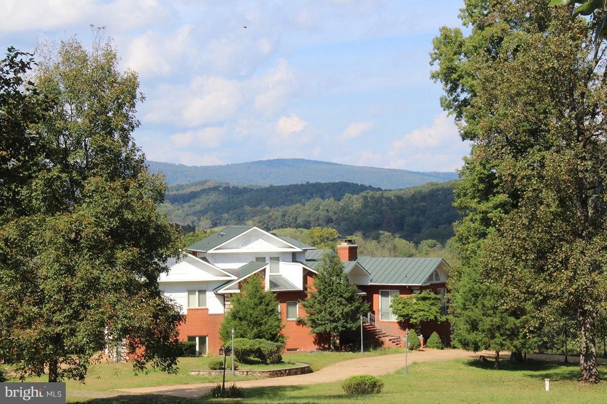 9583 Possum Hollow Drive - Photo 1