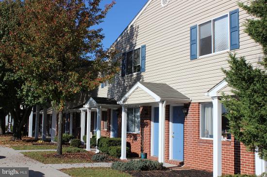 764 Meadowbrook Lane - Photo 1