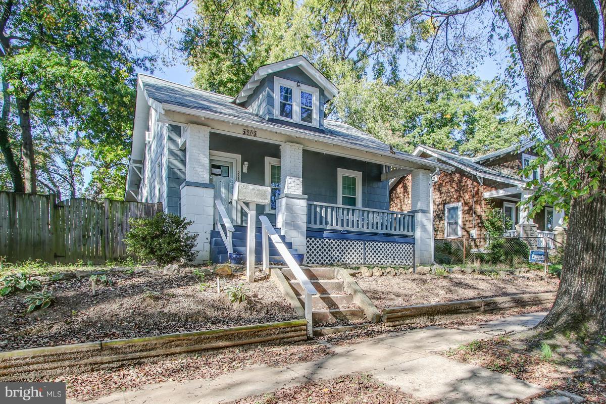 4002 35TH Street - Photo 1