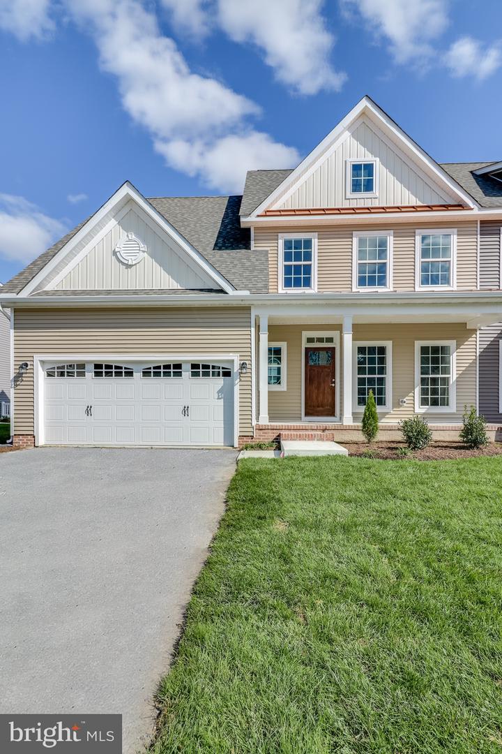 319 Valley Road - Photo 1