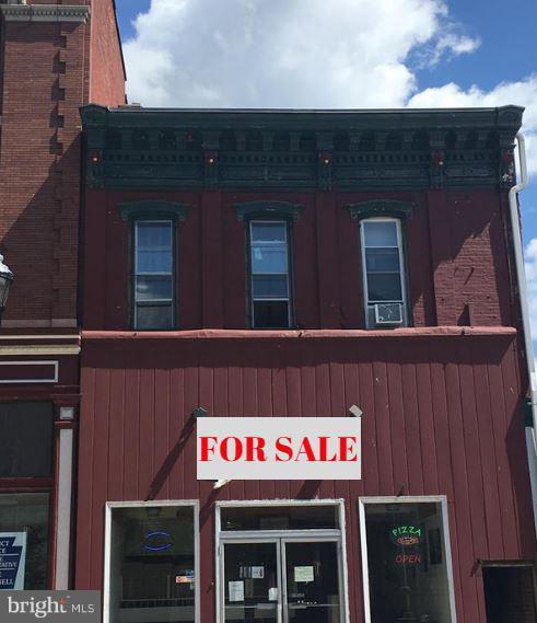 232 Locust Street - Photo 1