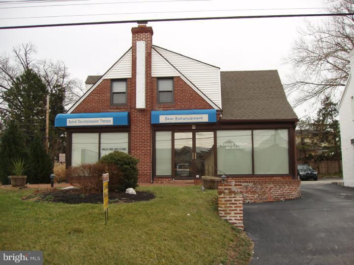 727 Dekalb Pike - Photo 1