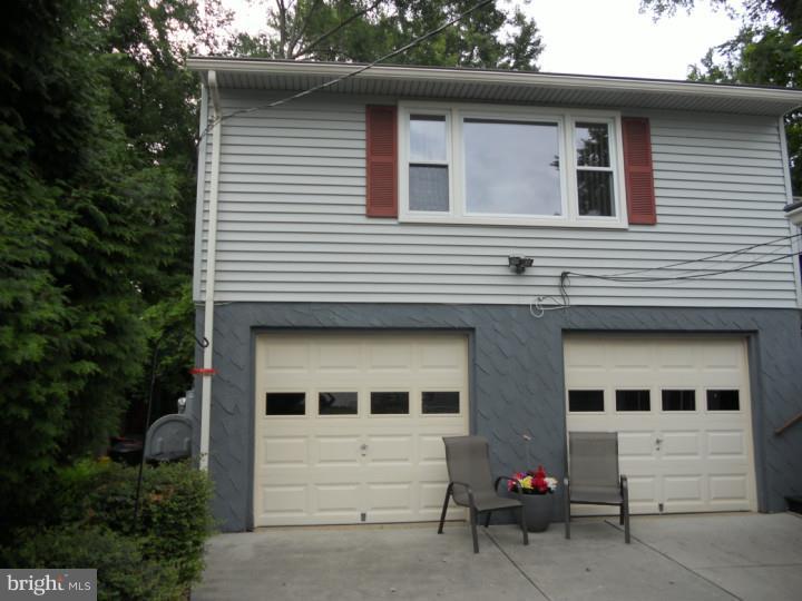 316 Woodlawn Avenue - Photo 1