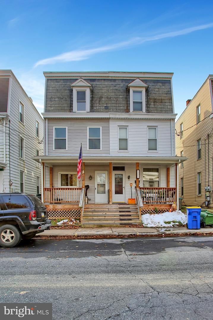 220 Reno Avenue - Photo 1
