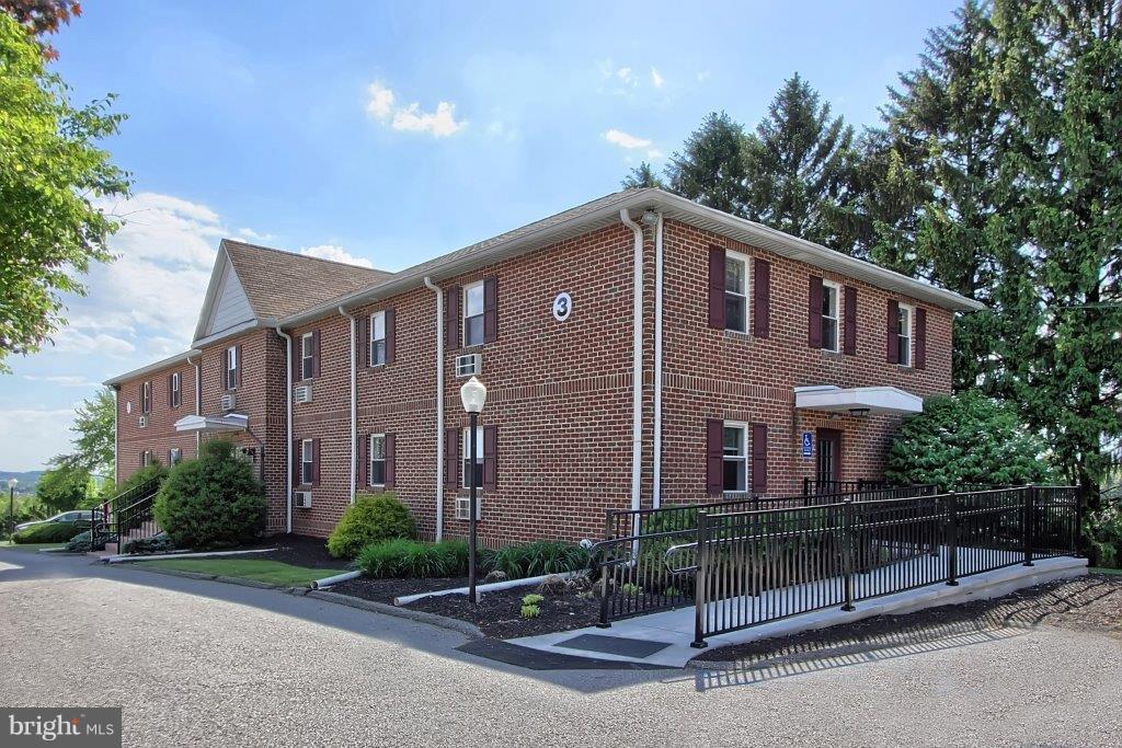 1 Waterford Professional Center - Photo 1