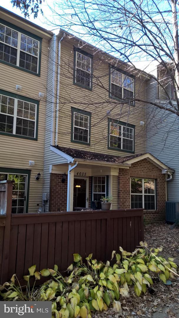4605 Running Deer Way - Photo 1