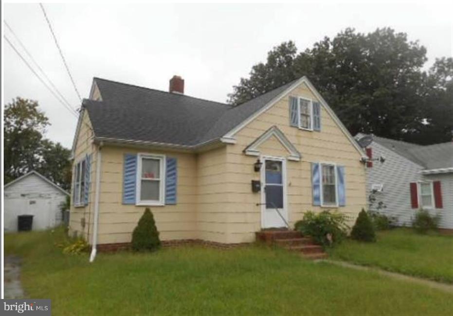 208 Saratoga Street - Photo 1