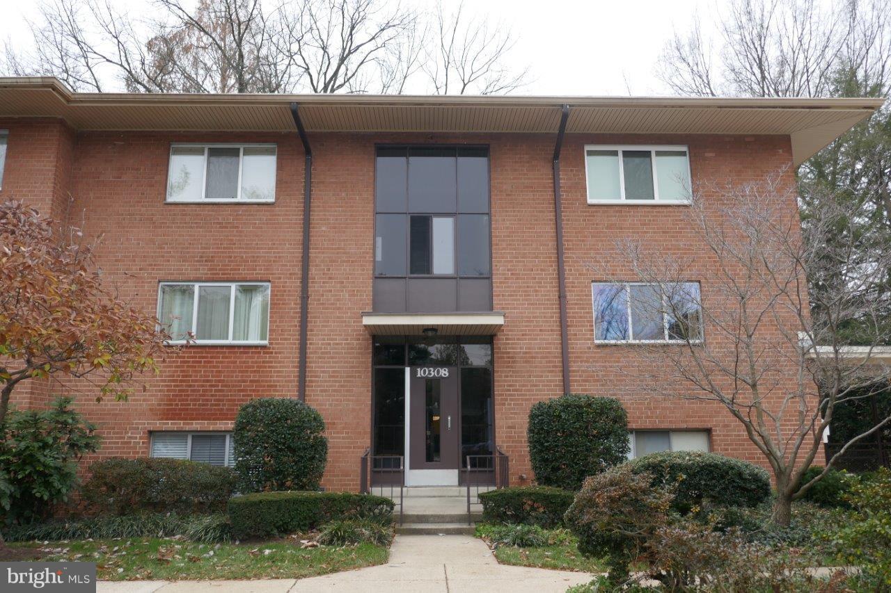 10308 Rockville Pike - Photo 1