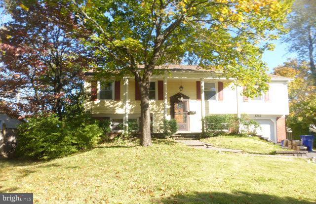 1211 Peachwood Lane - Photo 1