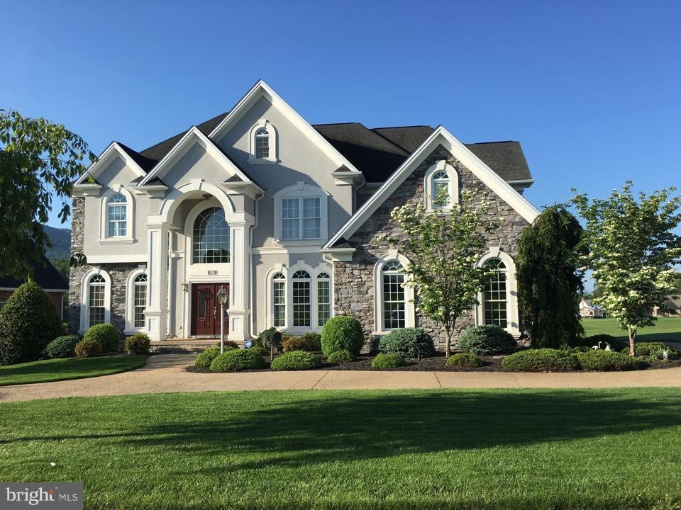 254 Tee Court - Photo 1