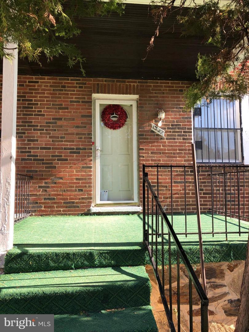 1327 Kenwood Avenue - Photo 1 1327 Kenwood Avenue - Photo 1