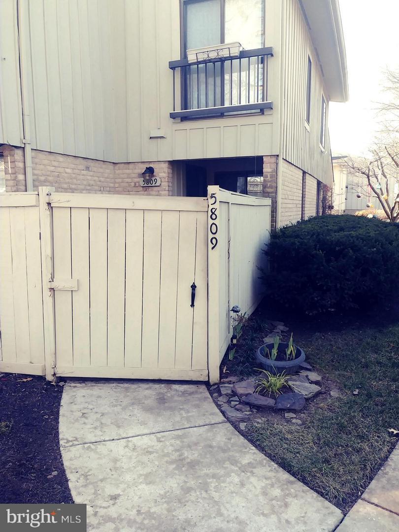 5809 Calico Court - Photo 1