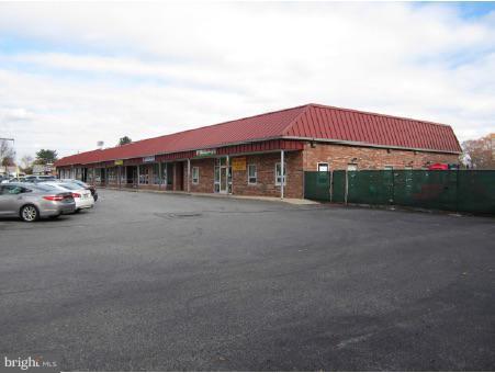 1111 Powell Rd - Photo 1