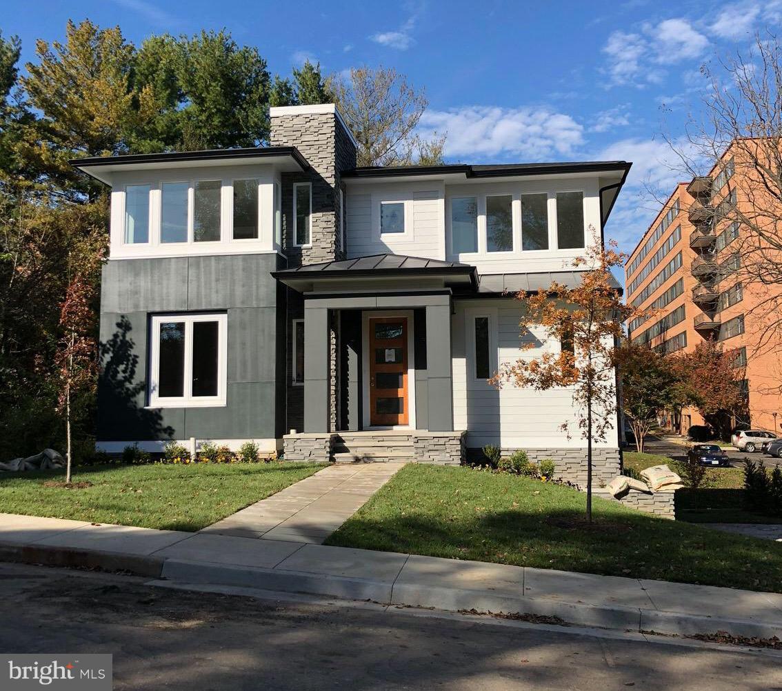 2130 Thomas Street - Photo 1 2130 Thomas Street - Photo 1
