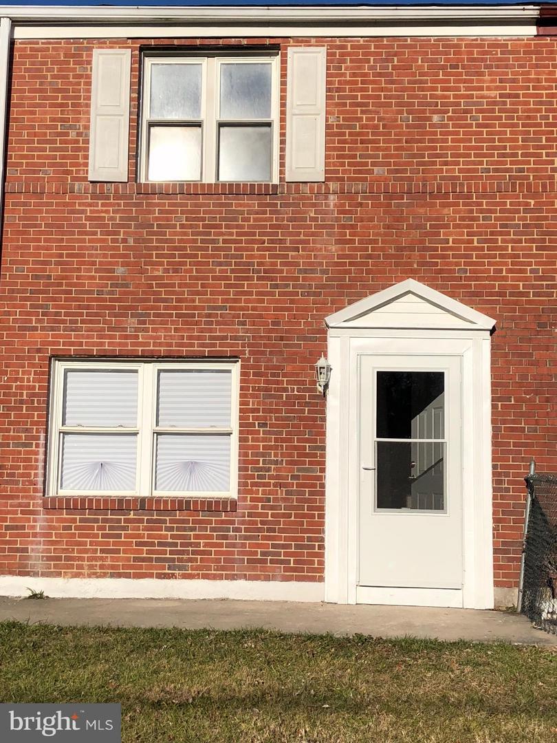 20 Ryan Avenue - Photo 1