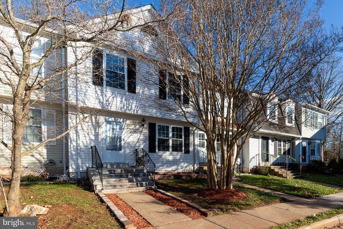 8423 Georgian Court - Photo 1