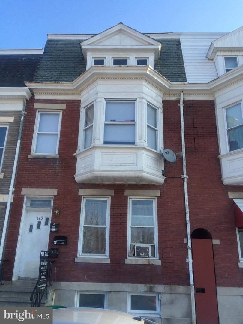 313 Lindberg - Photo 1