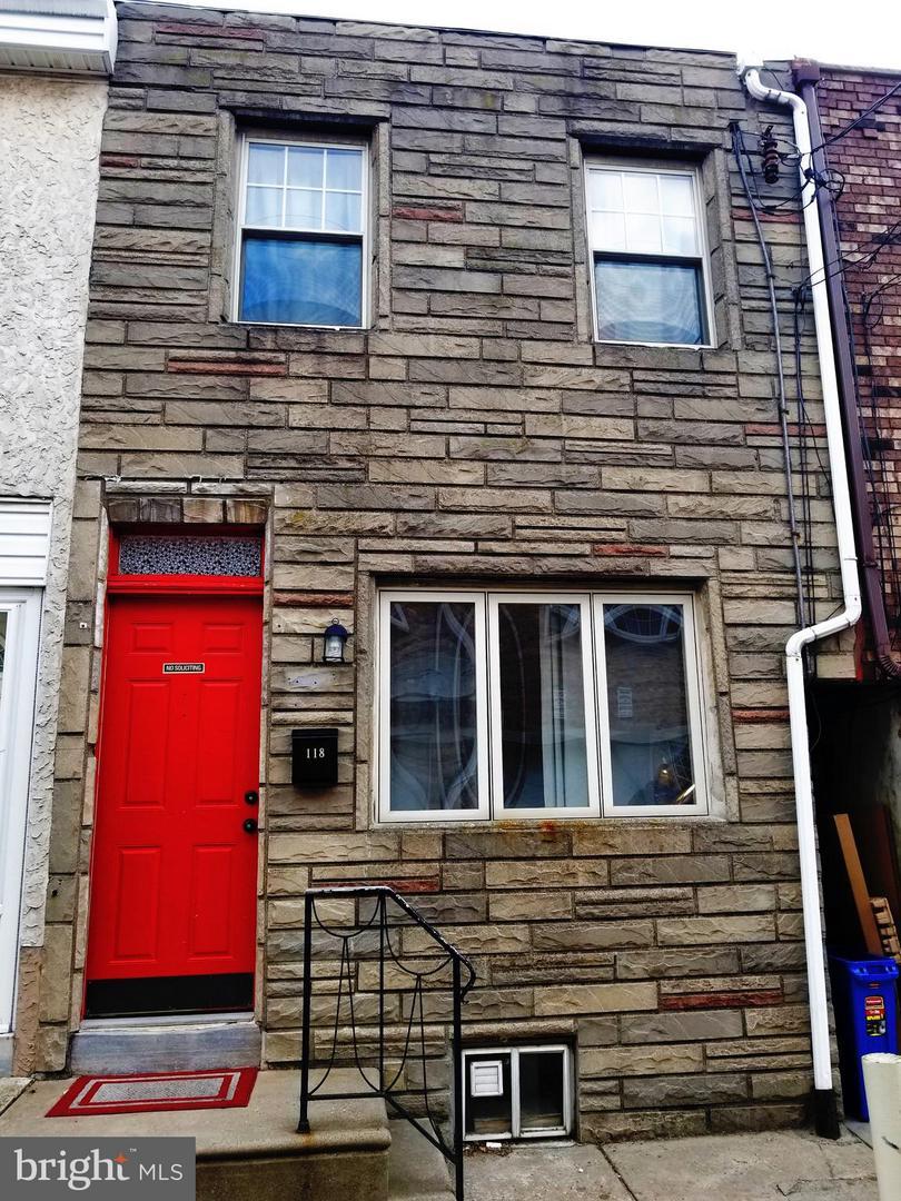 118 Watkins Street - Photo 1