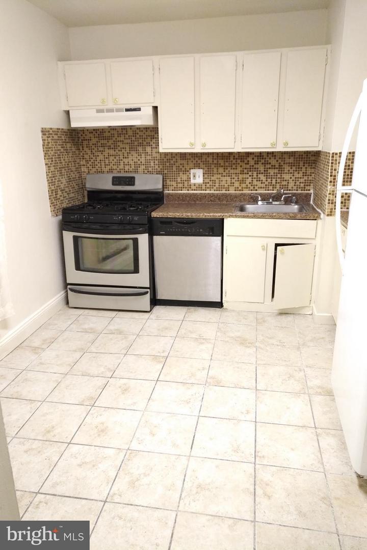 7963 Riggs Road - Photo 1
