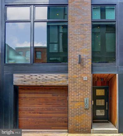 240D Race Street - Photo 1