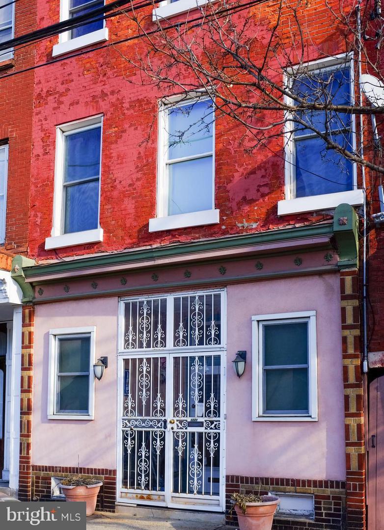 1221 2ND Street - Photo 1