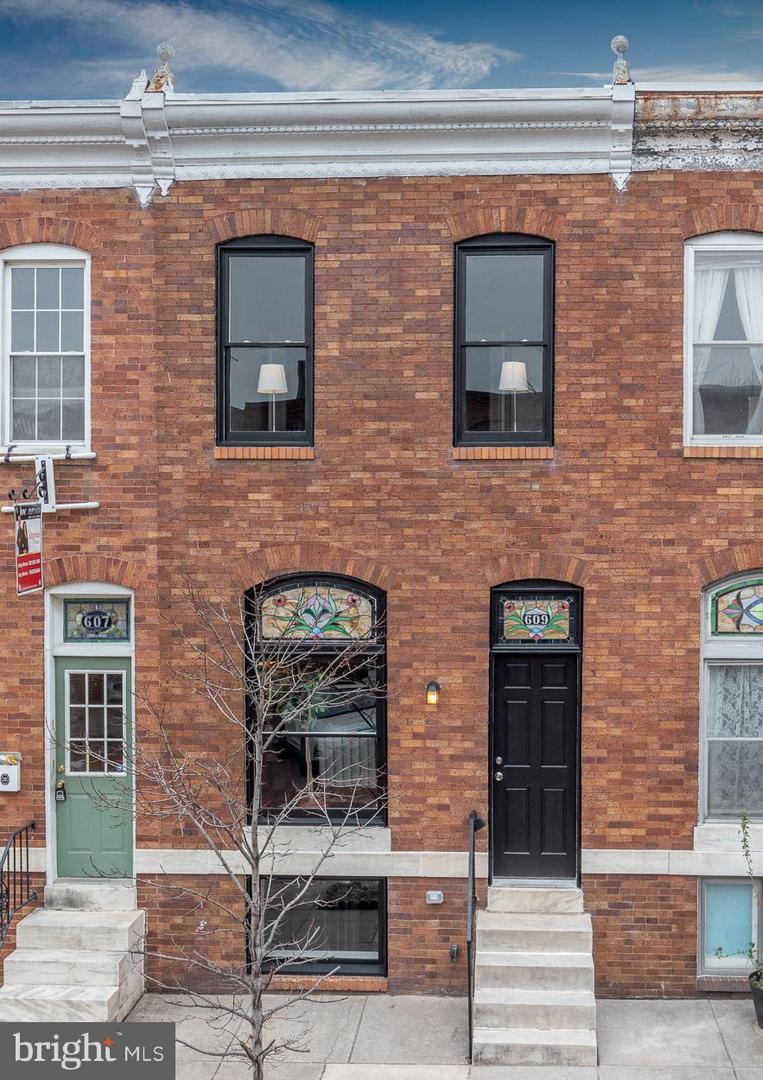 609 Lakewood Avenue - Photo 1