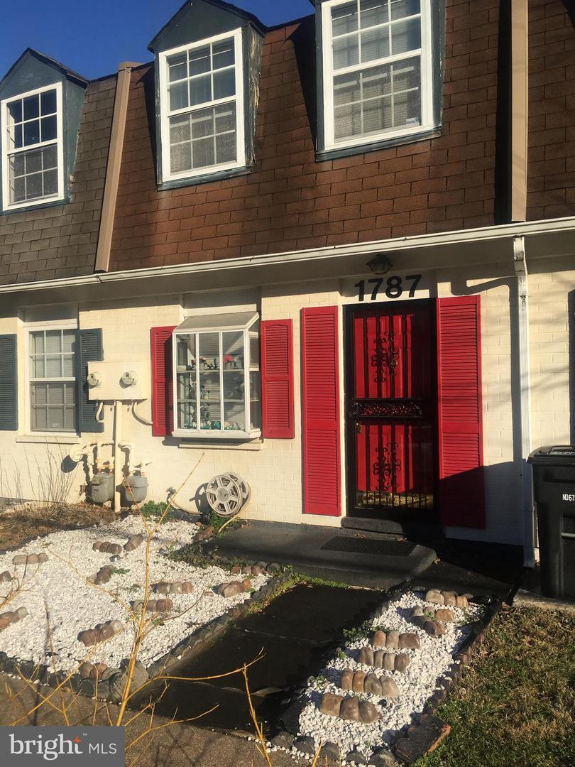 1787 Village Green Drive - Photo 1