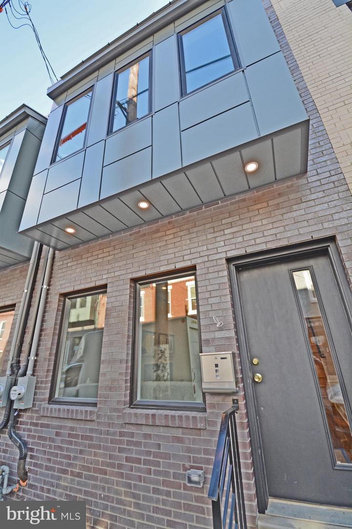 2050 Gerritt Street - Photo 1
