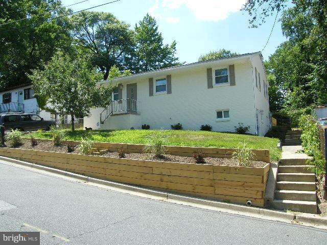 1105 Drum Avenue - Photo 1