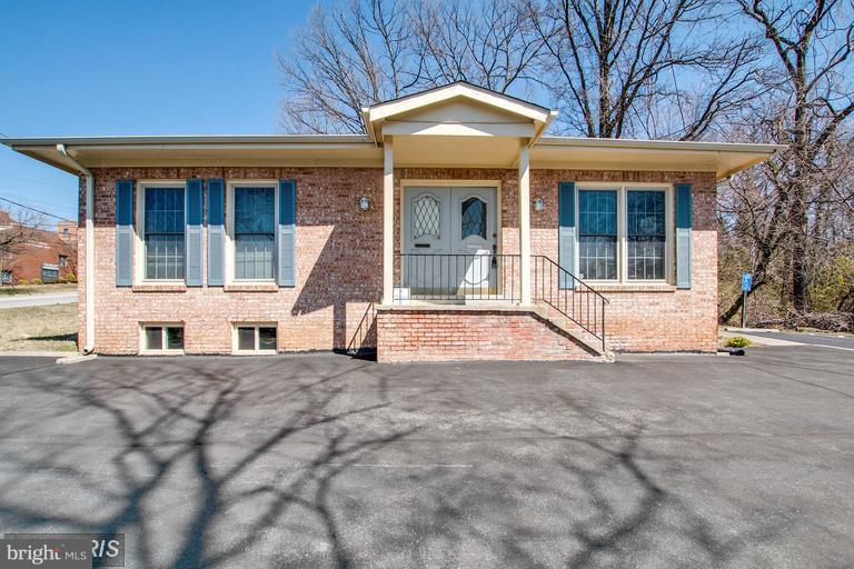 2959 Sleepy Hollow Road - Photo 1