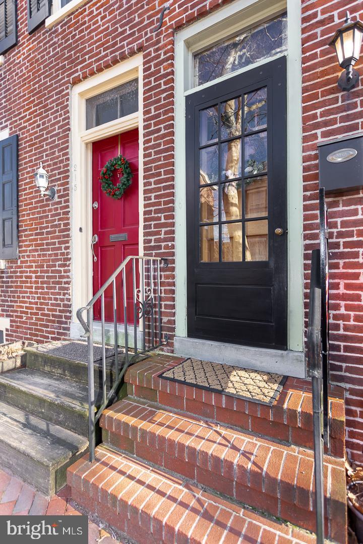 217 Darlington Street - Photo 1