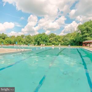 100 Fox Meadow Dr - Photo 1